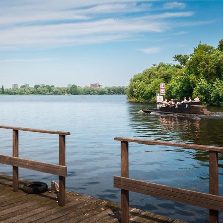 The Lake Hotel Amsterdam Airport Badhoevedorp Buitenkant foto